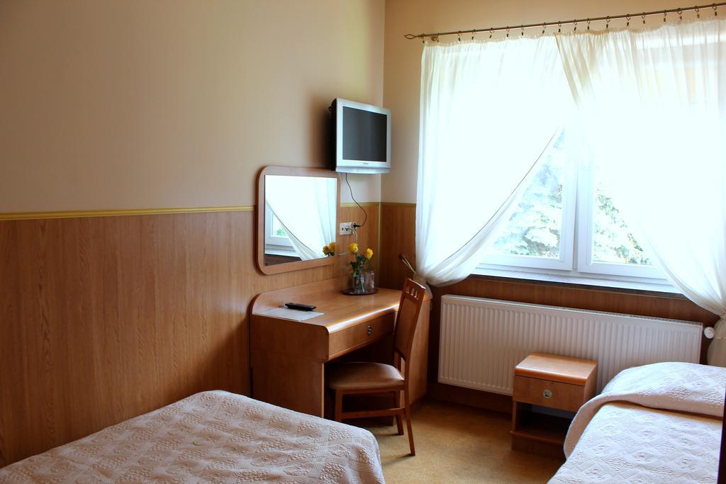 Parkowa - Noclegi Ze Sniadaniem Nowa Ruda Exterior foto